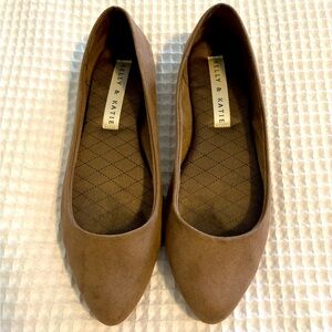 Women’s Flats